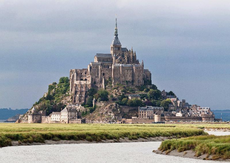 Geography Story: Le Mont-Saint-Michel, France