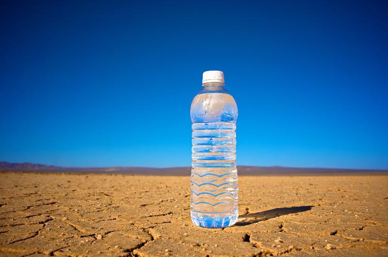 Science Story: Should we actually drink 2,5 liters of water a day?