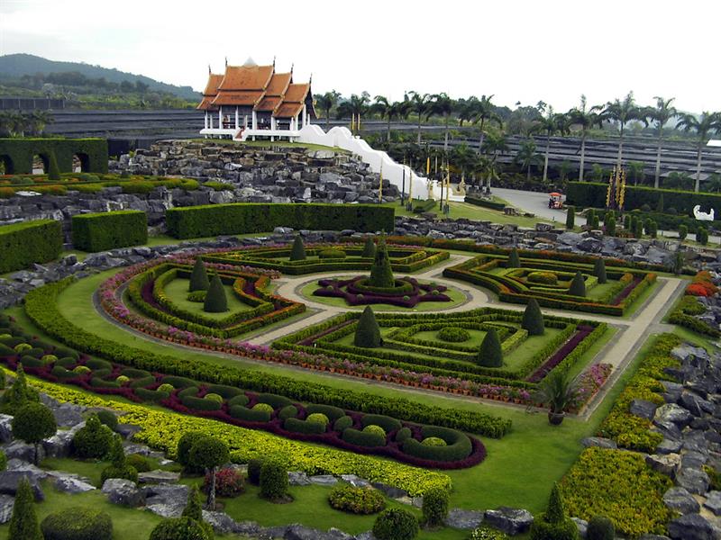 Nature Story: #3 Suan Nong Nooch in Thailand