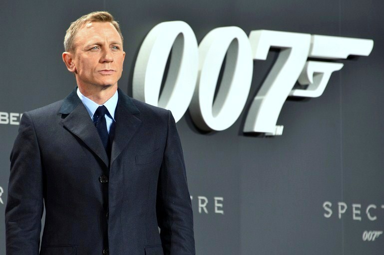 Movies & TV Story: #3: Daniel Craig was the first man to portray the famous agent who was younger than the whole Bond series!