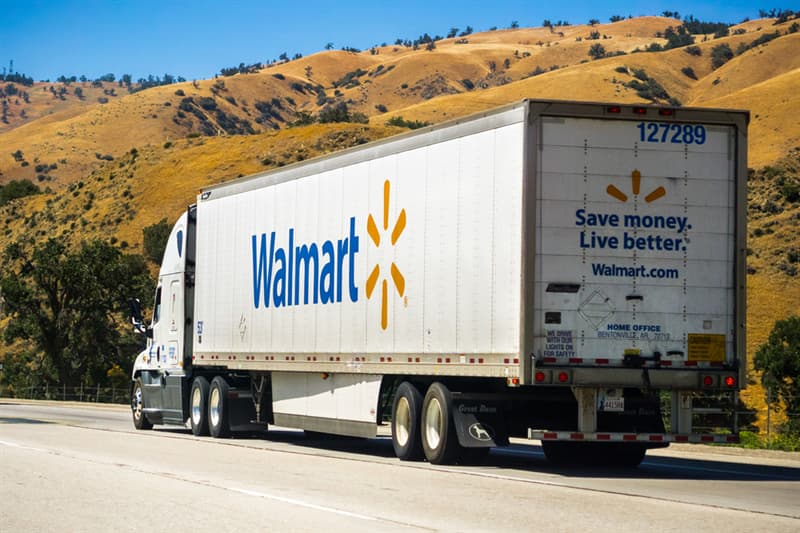 16 Facts About Walmart That Will Blow Your Mind