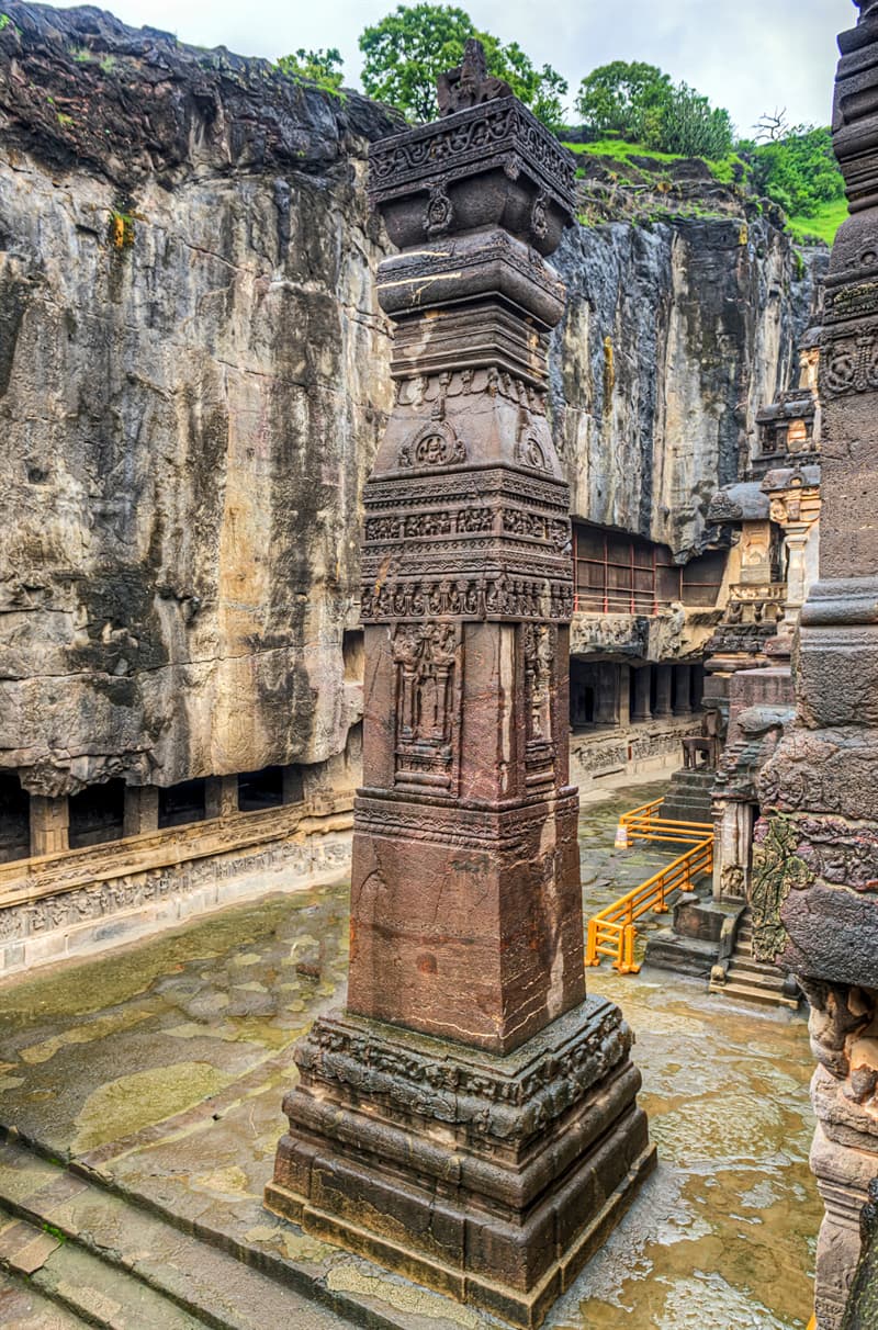 Geography Story: Ellora caves timings