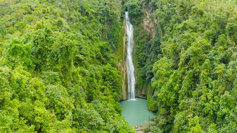 Geography Story: Mantayupan Falls, Philippines facts about waterfalls most beautiful waterfalls in the world