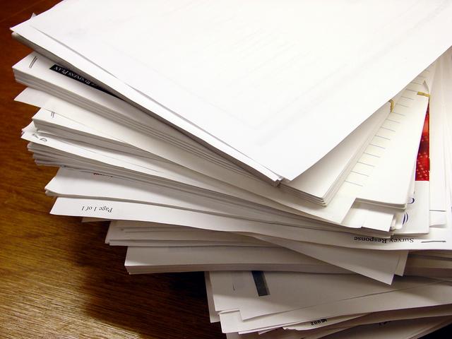 Society Trivia Question: How many sheets of paper are there in a standard ream of paper?