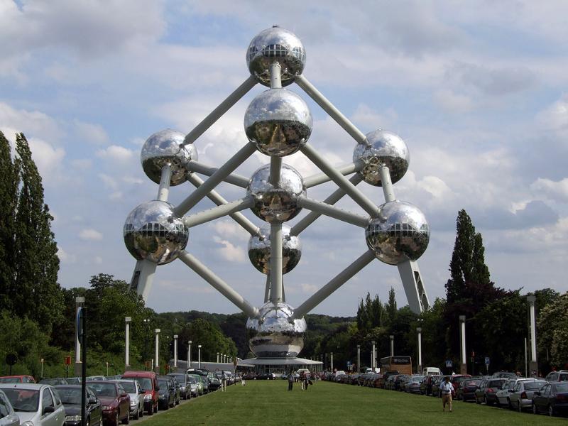 Science Trivia Question: What shape does the Atomium resemble?