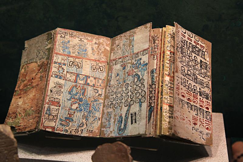 История Вопрос: Назовите сохранившиеся до наших дней рукописи Майя