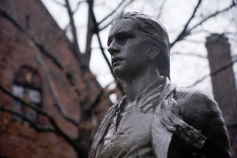 History Trivia Question: What was Nathan Hale's final remark to his British captors?