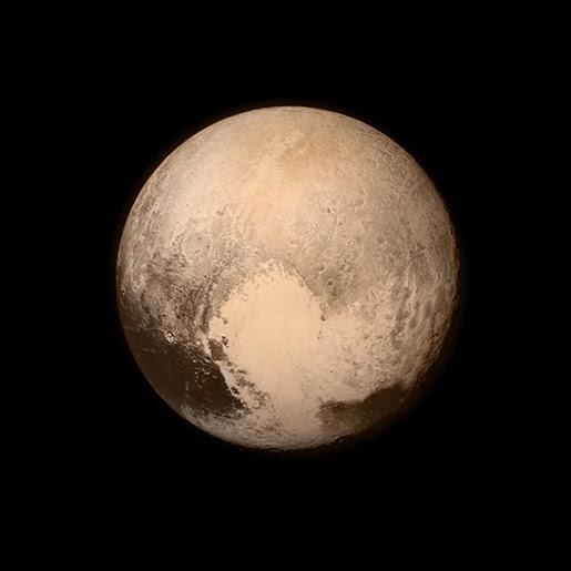 Science Trivia Question: Who discovered the dwarf planet Pluto?