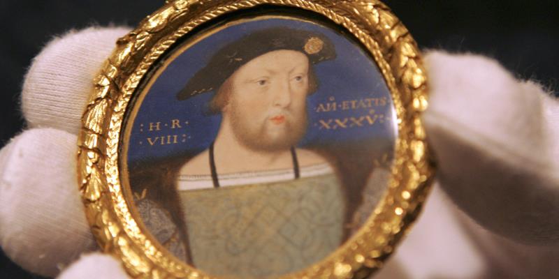 History Trivia Question: Which one of Henry VIII's wives is buried next to him?