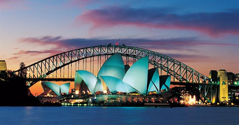 Культура Вопрос: В каком году был открыт Сиднейский оперный театр?