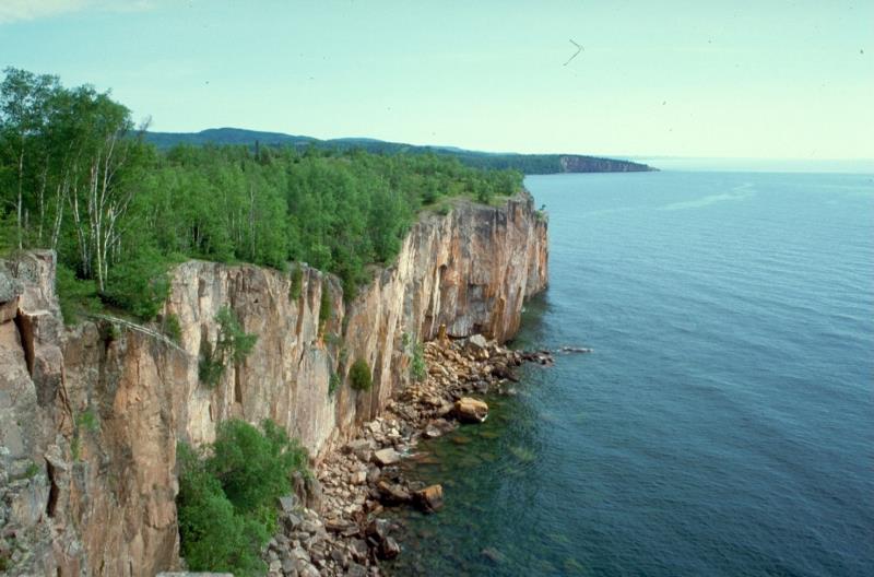 Geography Trivia Question: How much water is in Lake Superior?
