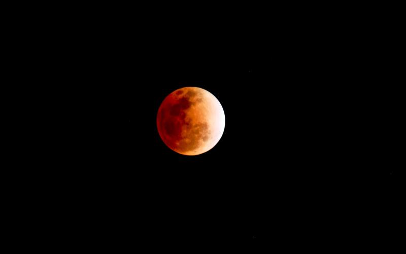 Science Trivia Question: During what phase of the moon can there be a lunar eclipse?