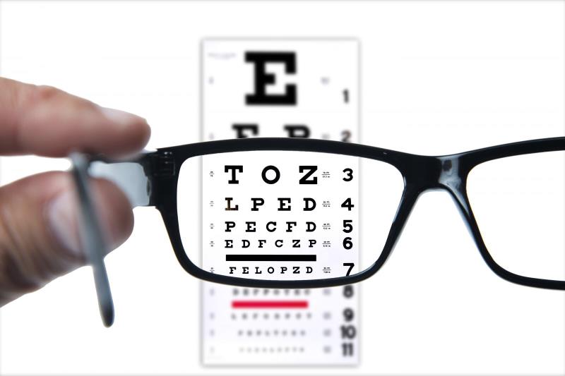 Science Trivia Question: Who created the first seamless bifocal, a precursor to all progressive lenses?