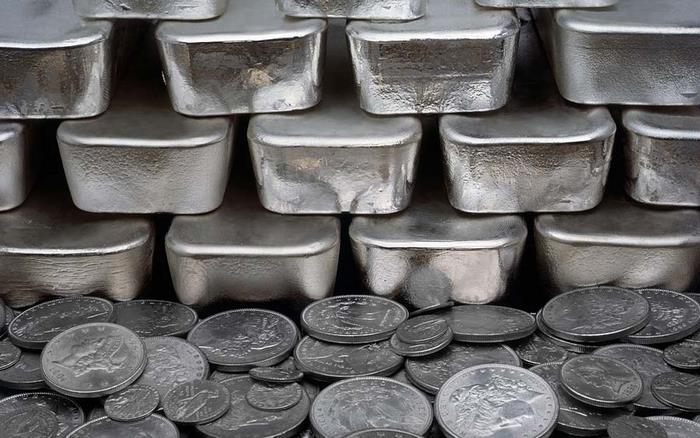 География Вопрос: Какая страна обладает наибольшими разведанными запасами серебра в мире?