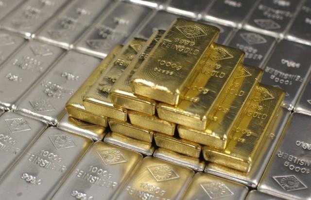 История Вопрос: Соотношение цены серебра и золота в настоящее время составляет примерно 78:1 (то есть за 78 килограмм серебра дают 1 килограмм золота). Это соотношение является самым высоким за всю летописную историю человечества. Так ли это?