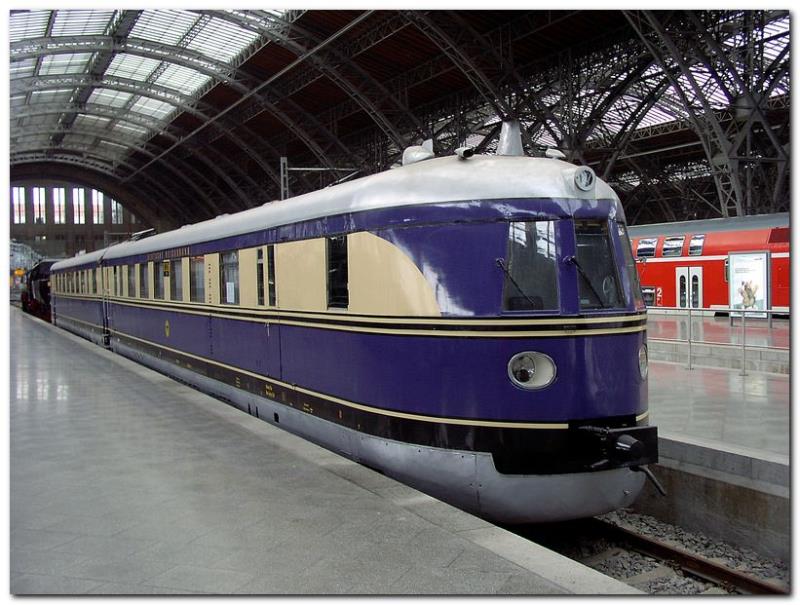 History Trivia Question: What was the name of the high-speed diesel train that entered service in Germany in 1933?