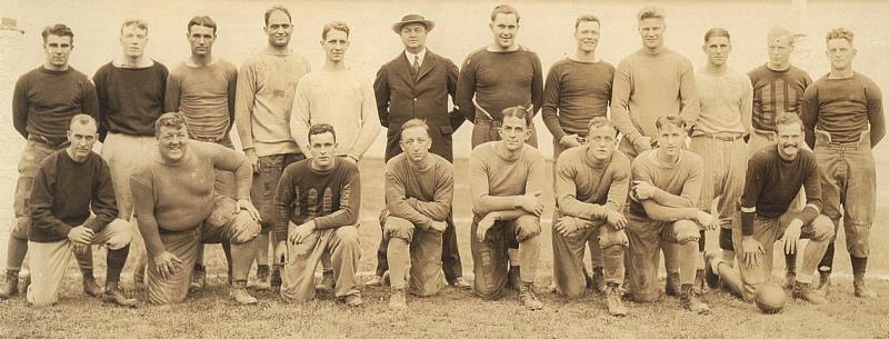 Sport Trivia Question: What U.S. city had a franchise in the National Football League (NFL) in 1926?