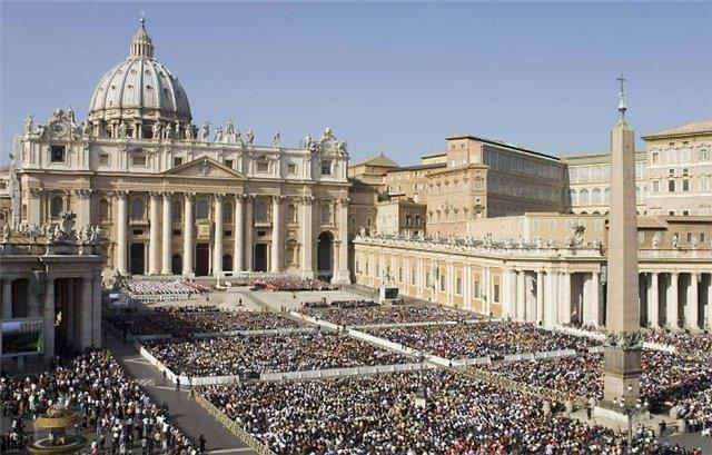 Культура Вопрос: Как правильно называется собор Святого Петра в Риме?