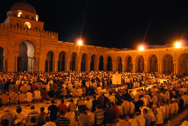Kultura Pytanie-Ciekawostka: Jak nazywa się dziewiąty miesiąc w kalendarzu islamskim?