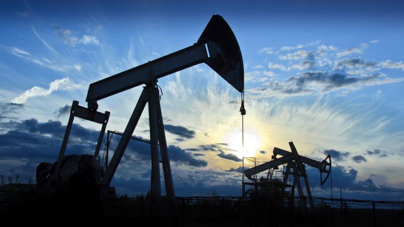 Geography Trivia Question: What U.S. state produces the most oil?
