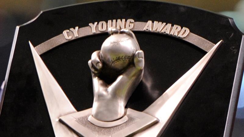 Sport Trivia Question: Who won the Cy Young Award in 1991?