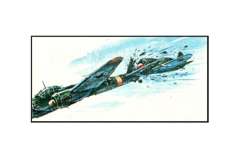 История Вопрос: Были ли в ходе Великой Отечественной войны случаи выполнения двух воздушных таранов в одном бою одним и тем же лётчиком?