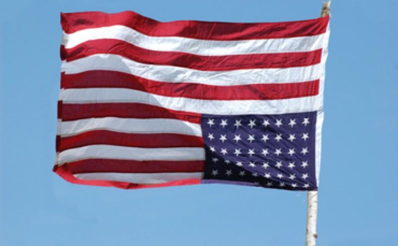 Sociedad Pregunta Trivia: ¿Qué significa si la bandera de los Estados Unidos está vuelta de cabeza?