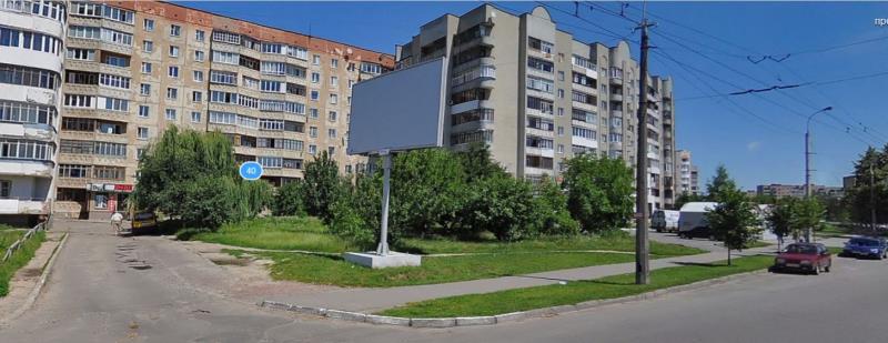География Вопрос: Какой дом  самый длинный  в Москве?
