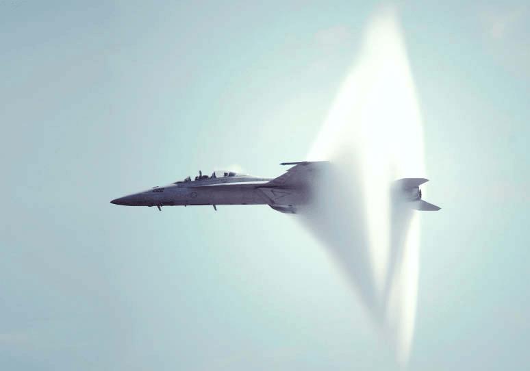 Scienza Domande: La velocità "supersonica" è maggiore di quale velocità?