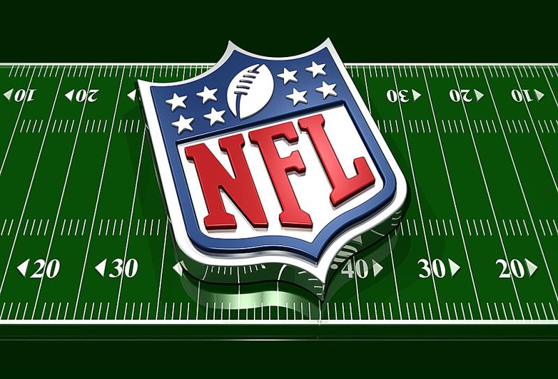 Sport Trivia Question: Which NFL player has scored the most points in a single season?