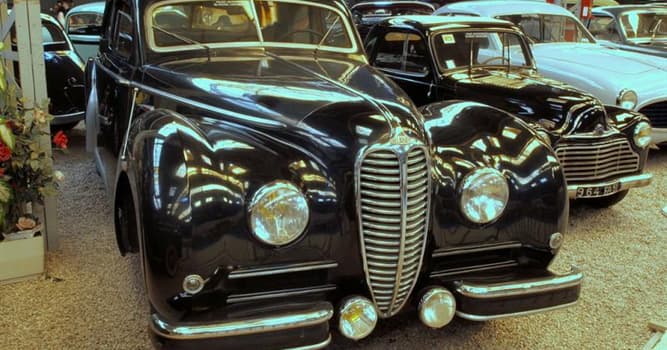 Общество Вопрос: Когда прошла первая в мире автомобильная выставка?