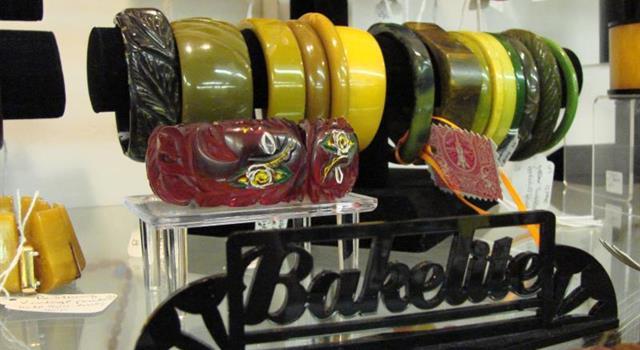 Science Trivia Question: What was Bakelite an early form of?