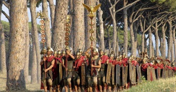 История Вопрос: Какова была длина стандартного шага римских солдат в полном облачении на марше?