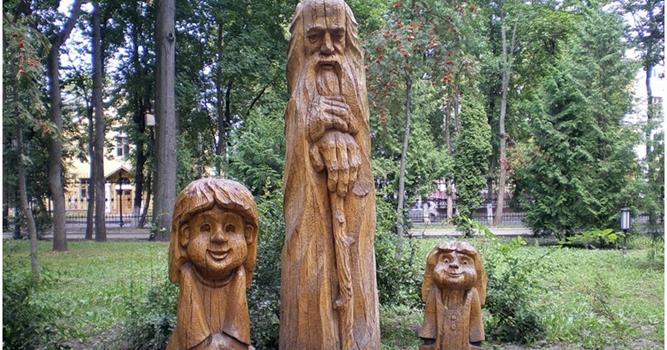 Культура Вопрос: Каков возраст древнейшей сохранившейся деревянной скульптуры в мире?