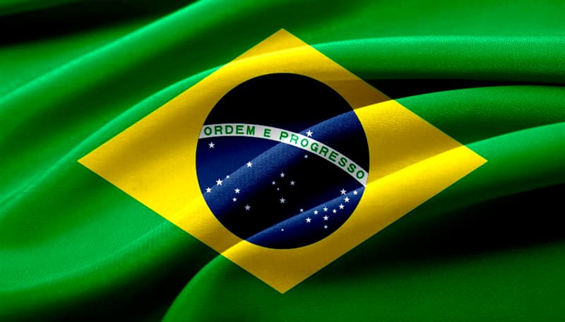 География Вопрос: Как называется звезда, изображённая на флаге Бразилии выше всех?