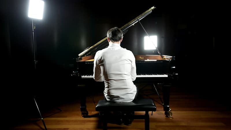 History Trivia Question: Which philosopher had a brother who was a one-armed concert pianist?
