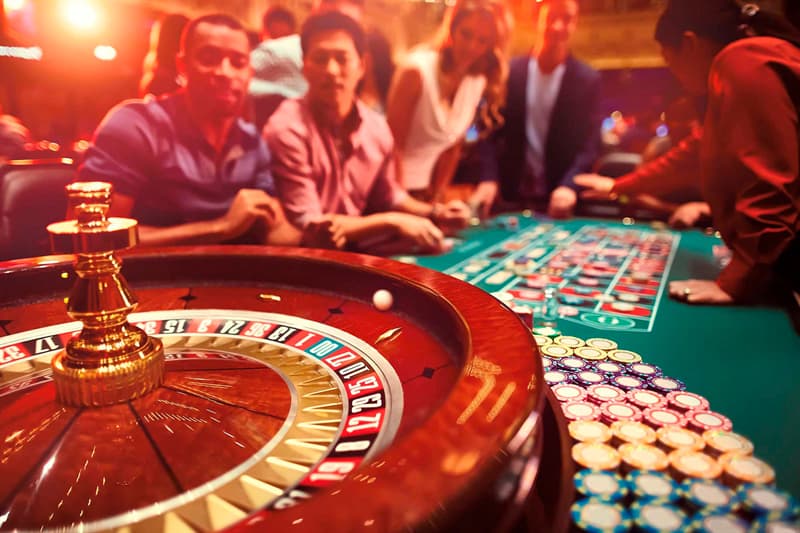 Общество Вопрос: В каком году открыли первое казино в Европе?