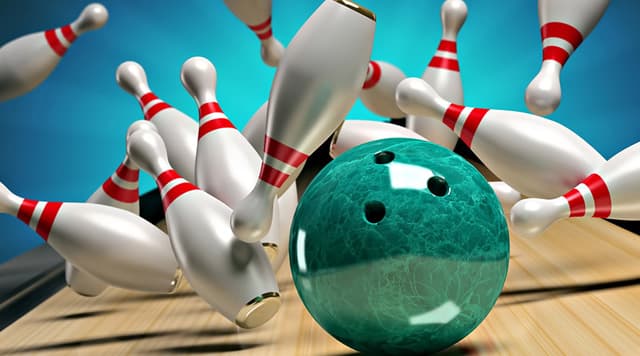 Movies & TV Trivia Question: Who is the only right handed Professional Bowler Association member to pick up the 7-10 split (the bedpost) on national television?
