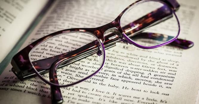 Science Trivia Question: Who invented bifocals?