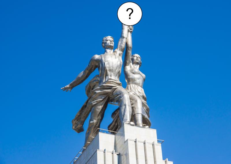 Культура Вопрос: Какой инструмент держит в руках рабочий в известной скульптурной группе В. Мухиной?