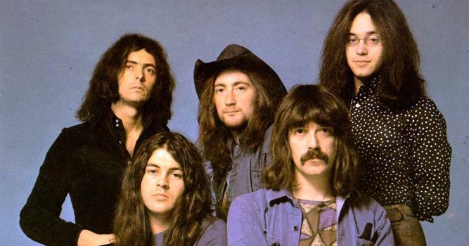 Культура Вопрос: Какой единственный музыкант знаменитой группы Deep Purple был участником всех составов группы?