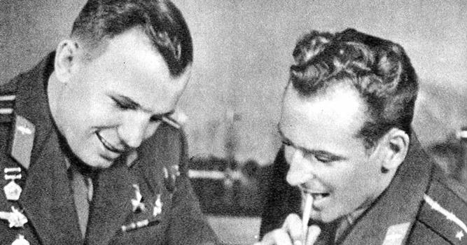 Наука Вопрос: Дублером Ю. Гагарина в первом космическом полете был Г. Титов. А кто был запасным космонавтом для этого полета?