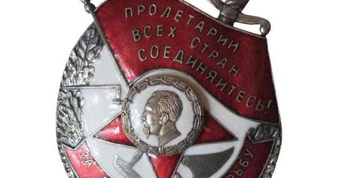 История Вопрос: Как назывались советские органы госбезопасности в период с 1946 по1953 год?