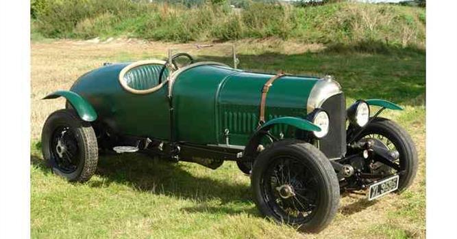 Общество Вопрос: На снимке изображена первая модель автокомпании Bentley. Как она называлась?