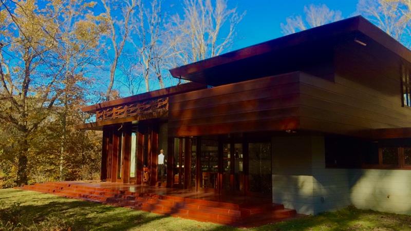 Geography Trivia Question: Where is the Frank Lloyd Wright house known as the "Bachman-Wilson House" located?