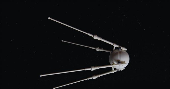 Наука Вопрос: Какое время Спутник-1 провел на околоземной орбите?