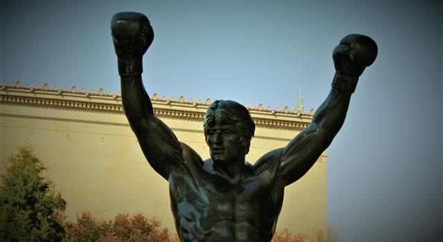 sport Pytanie-Ciekawostka: Który prawdziwy bokser stał się inspiracją tego słynnego posągu w Filadelfii?