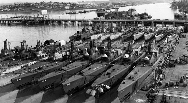 История Вопрос: Какая страна-участница Второй мировой войны по состоянию на июнь 1941 года имела в составе своих флотов наибольшее количество подводных лодок?