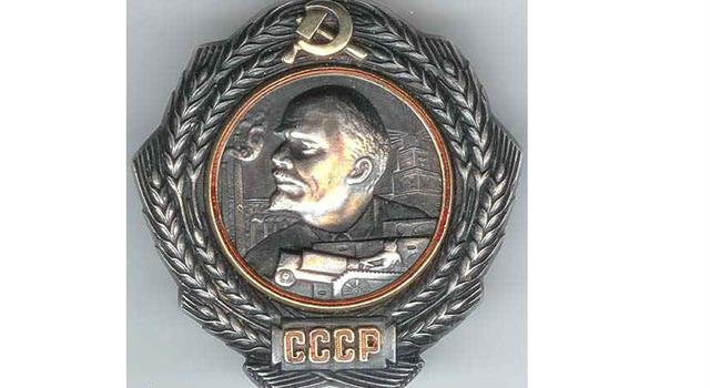 История Вопрос: Кто был первым человеком в СССР, получившим высший государственный орден - орден Ленина?