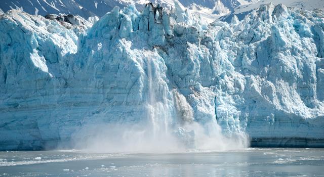 Naturaleza Pregunta Trivia: ¿Cómo se llama  cuando una gran masa de hielo se desprende de un glaciar?